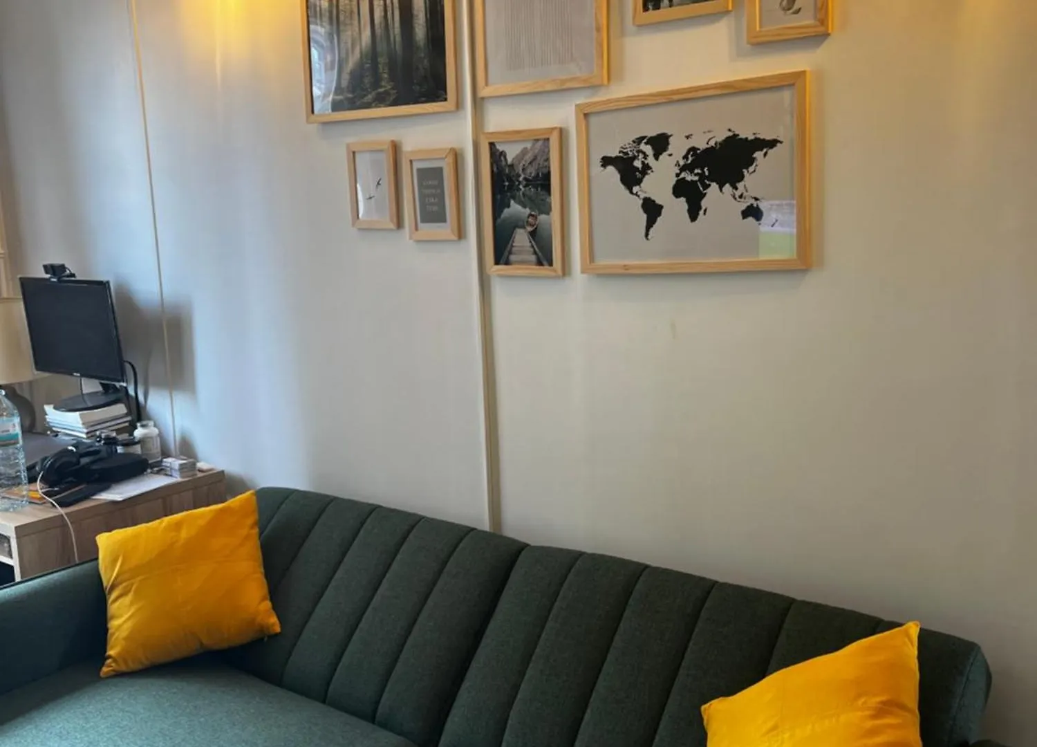 Un Charmant Appartement A Cote De La Cite Florale 파리