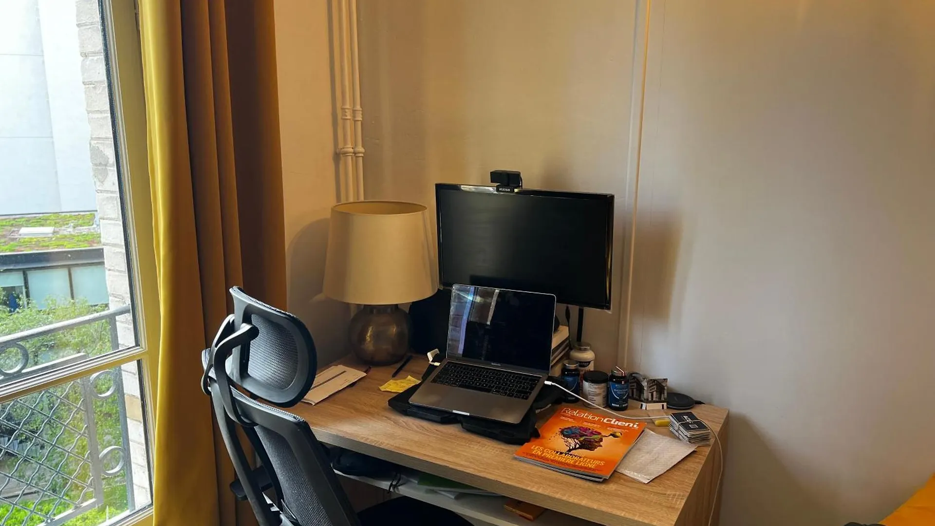 Un Charmant Appartement A Cote De La Cite Florale 파리 0*,  프랑스